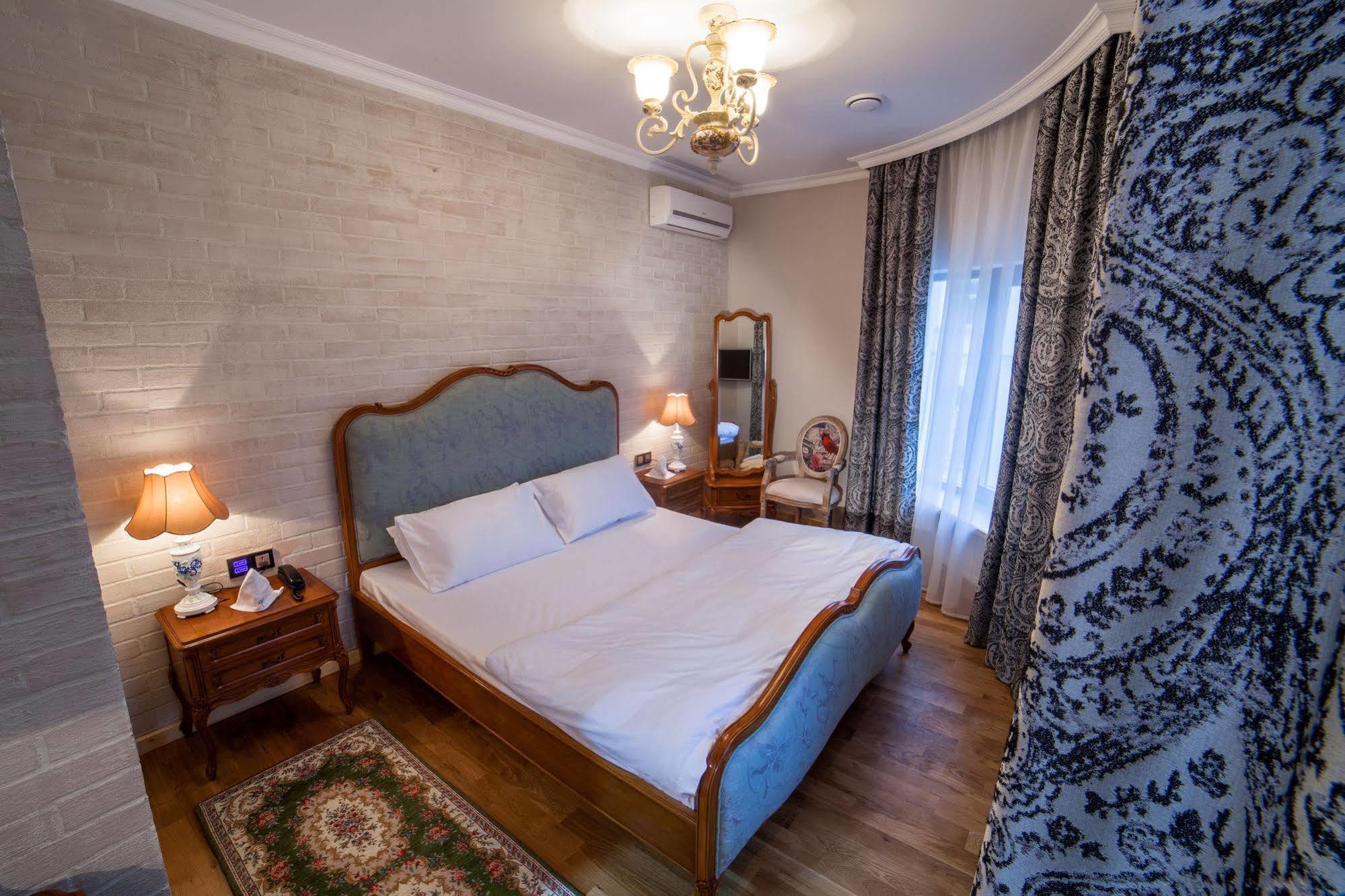 Vremena Goda Hotel Moszkva Kültér fotó